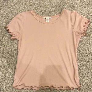 pink ruffled tee